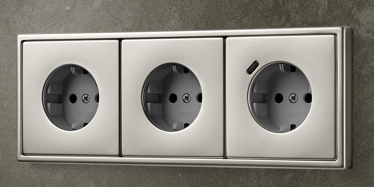 SCHUKO® Steckdosen mit USB bei Elektro Schraut GmbH in Essleben