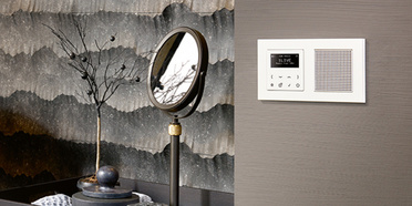 JUNG Smart Radio DAB+ bei Elektro Schraut GmbH in Essleben